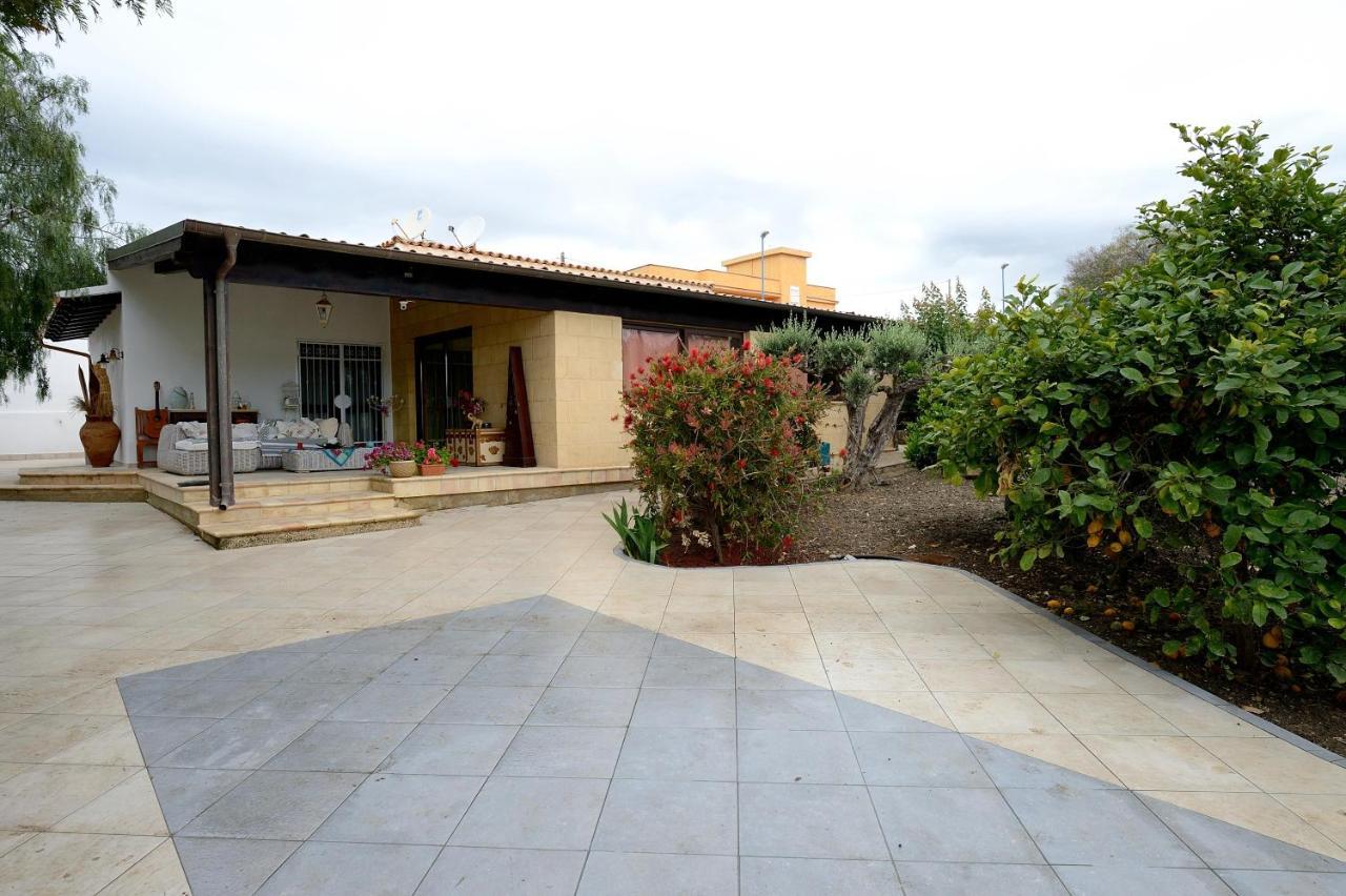 Lumie Di Sicilia Bed and Breakfast Πόρτο Εμπέντοκλε Εξωτερικό φωτογραφία