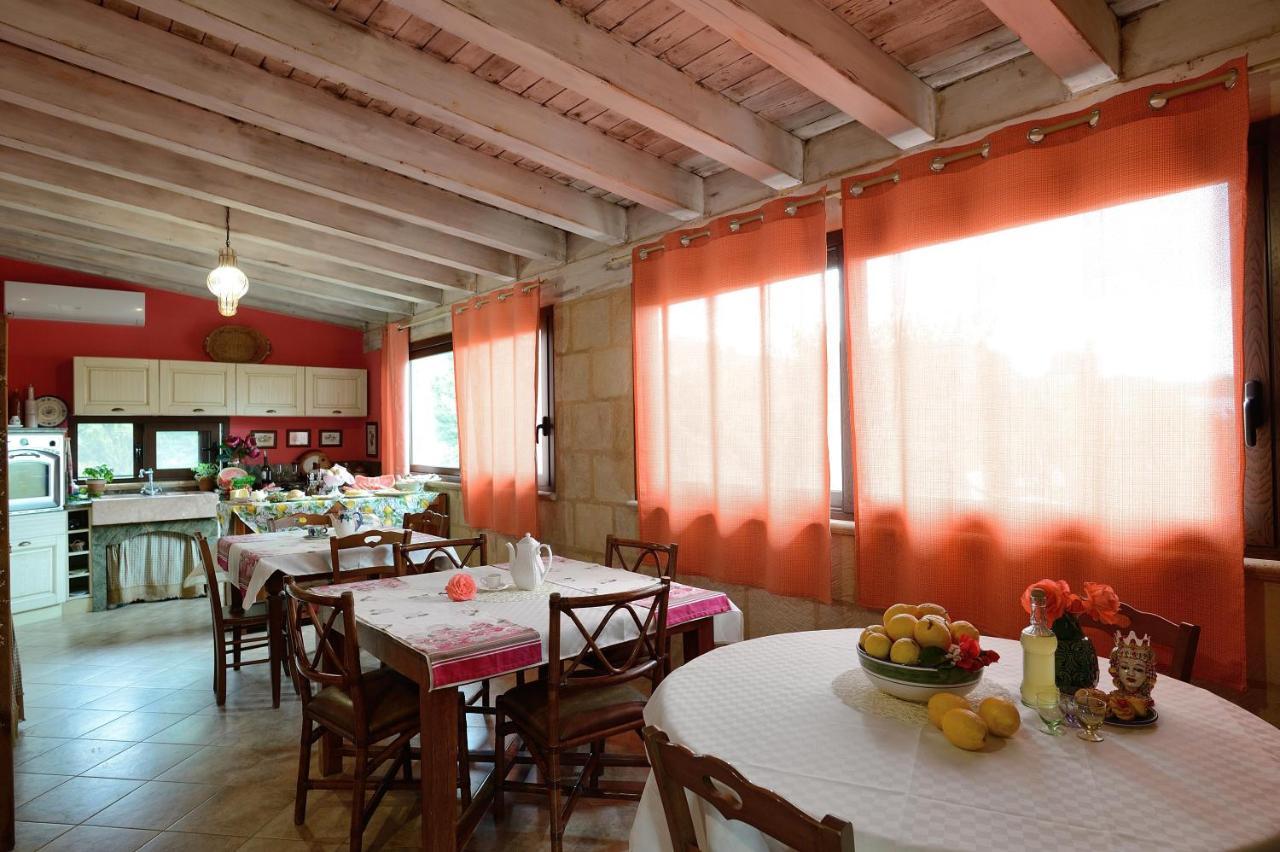 Lumie Di Sicilia Bed and Breakfast Πόρτο Εμπέντοκλε Εξωτερικό φωτογραφία